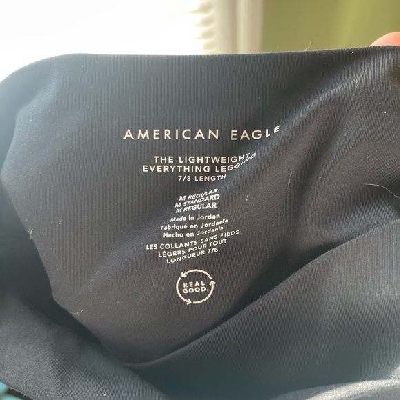 7/8 Lightweight Everything Legging - Picture 4 of 10